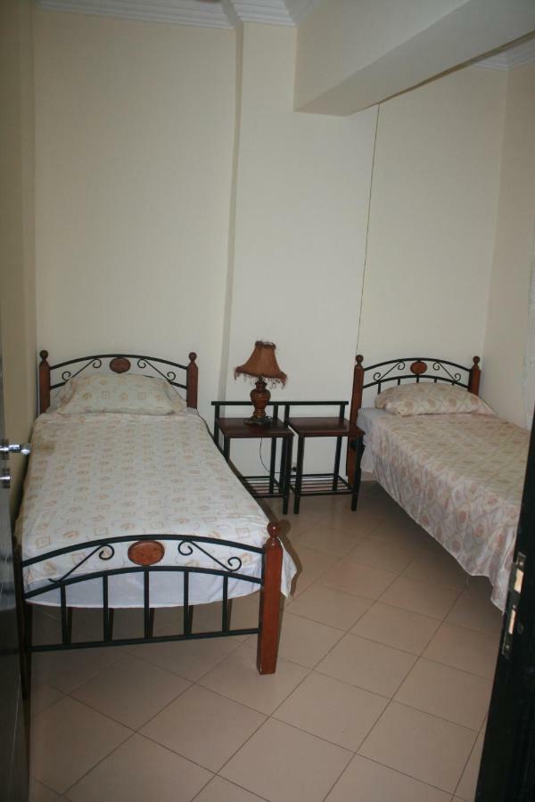 Appartement De Mustapha Larache Exteriör bild